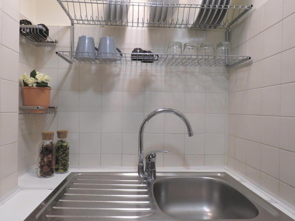 Cesare Battisti Apartment Bologna Bagian luar foto